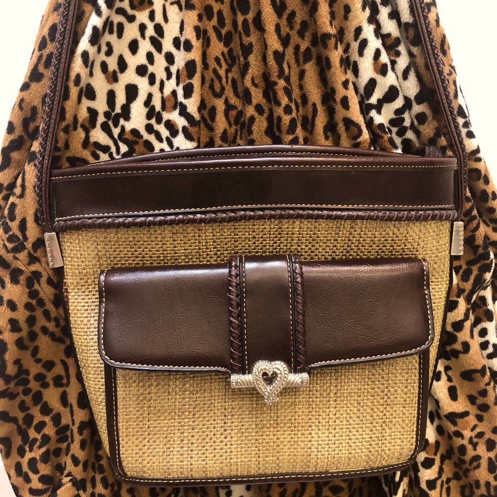 Crossbody NWOT Super Cute! Brighton #teengirl New Purse 👜 Get Organized w/pocket